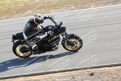 media/Feb-05-2023-Classic Track Day (Sun) [[c35aca4a42]]/Group 3/session 1 turn 9/